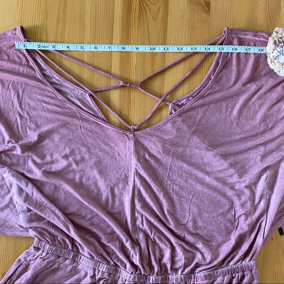 AEO Mauve Oversized Romper - Picture 14 of 16